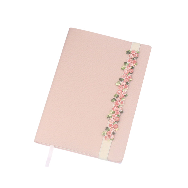 Hímzett notebook